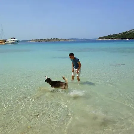 Stone House In The Center Of Town Villa *