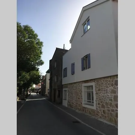 Stone House In The Center Of Town Villa *