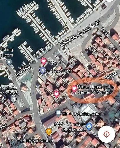 Stone House In The Center Of Town 빌라 무르테르