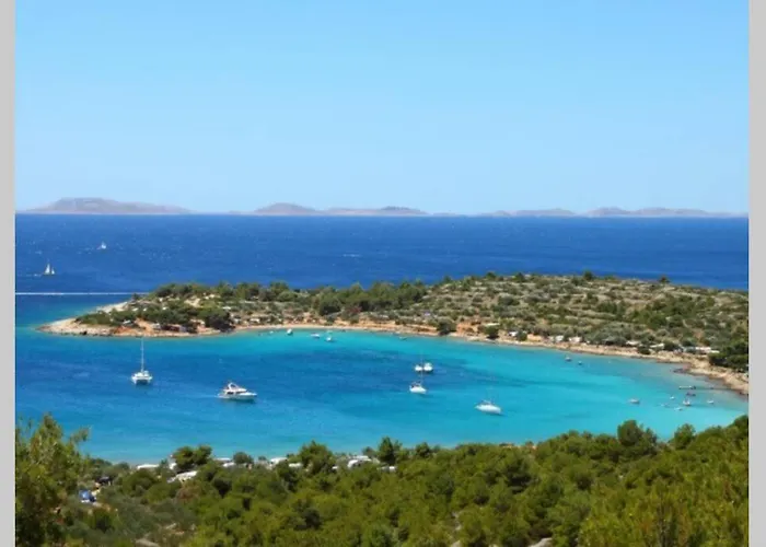 Villa Stone House In The Center Of Town *